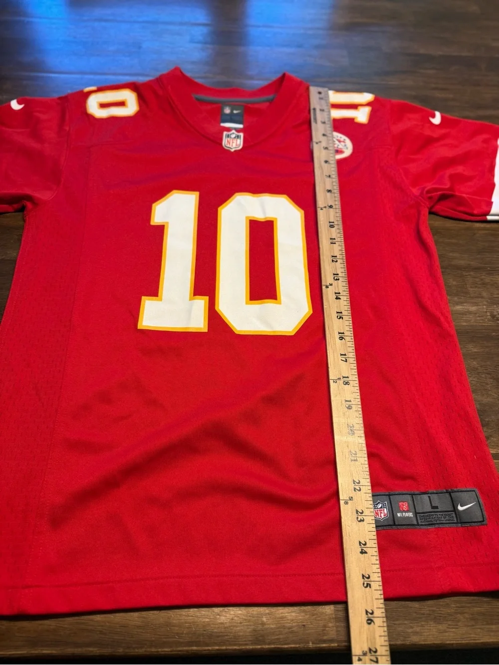 Nike NFL Tyreek Hill Kansas City Chiefs Youth Short Sleeve Jersey SZ L Red